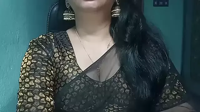 Offline Secret_Dessire on StripChat