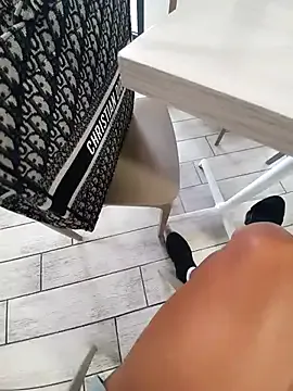 Offline sexy7883 on StripChat