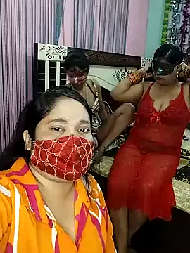 Offline Sexy_anaamika on StripChat