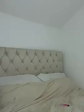 Offline SexySaraxxoo on StripChat