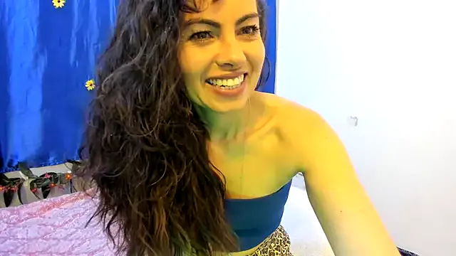 Freechat ShairaMarss on StripChat