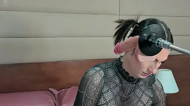 Offline shantall_skinny on StripChat