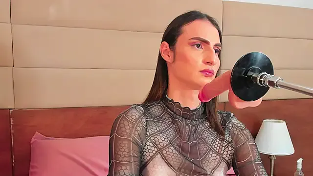 Offline shantall_skinny on StripChat