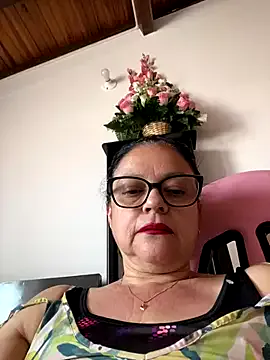 Sharongirl07 on StripChat