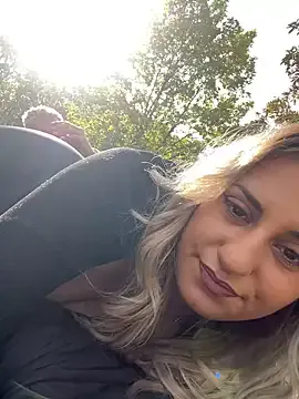 Offline SinfulLovers33 on StripChat