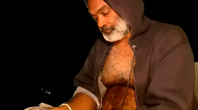 Offline sinnernoir on StripChat