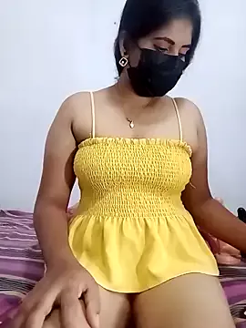 Offline SLZAARA on StripChat