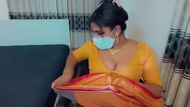 Offline SonY_CaM on StripChat