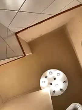 Offline SophiiaStarr on StripChat