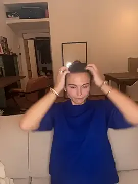 Offline SophiiaStarr on StripChat