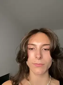 Offline SophiiaStarr on StripChat