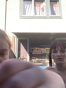 Offline space_g1rl on StripChat