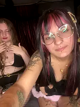 Offline space_g1rl on StripChat