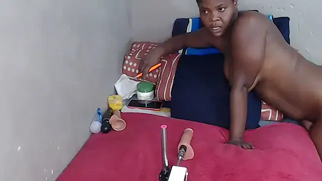 Freechat spicybootie on StripChat