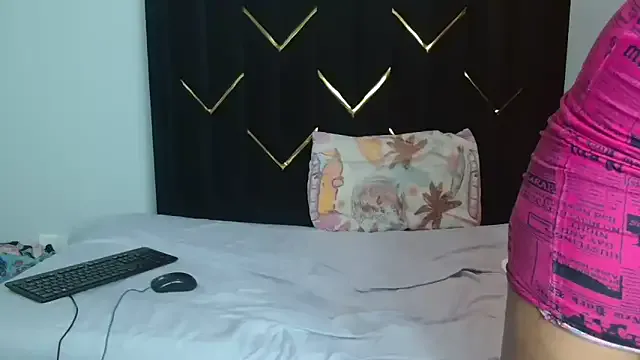 Offline StallionMilf_Queen on StripChat