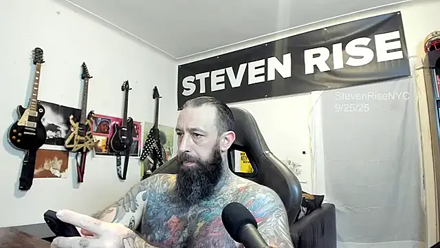Offline StevenRiseNYC on StripChat