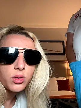 Offline Strongqueen on StripChat