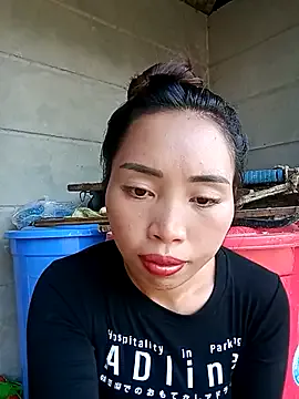 Offline sulove_xx on StripChat