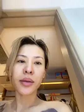 Sunflower-77 — Freechat on StripChat