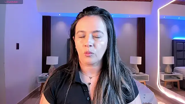 Freechat Susann_Ross on StripChat