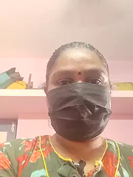 Offline Tamil_Azhaghi25 on StripChat