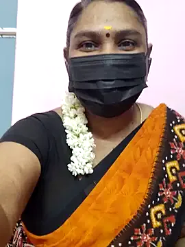 Offline Tamil_Azhaghi25 on StripChat