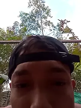 Offline tayson_ on StripChat