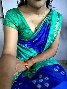Offline Telugu-Rowdy-pilla on StripChat