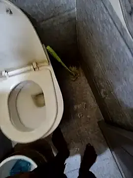 Offline Telugu-Rowdy-pilla on StripChat