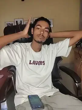 Offline thecatfish on StripChat