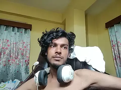 Offline thecatfish on StripChat