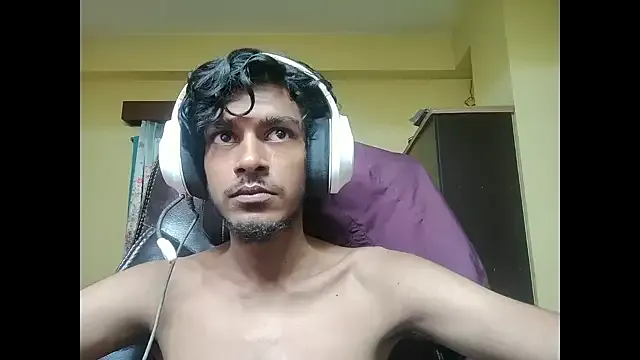 Offline thecatfish on StripChat