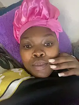 Freechat Thickqueenxxx on StripChat