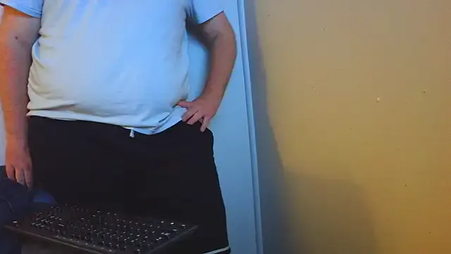 Offline thighguy30 on StripChat