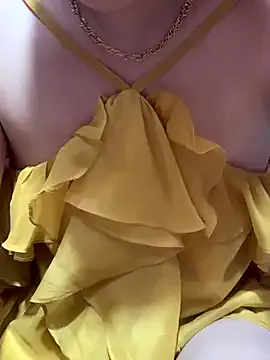 Offline Tieuvi_18 on StripChat