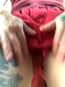 Offline Tieuvi_18 on StripChat