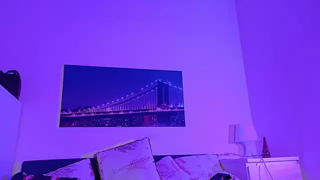 Freechat Tinkerbell822 on StripChat