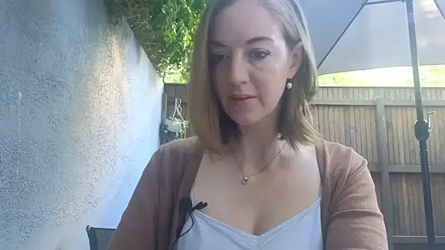 Offline TopsyWilde on StripChat