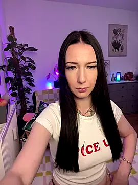 Freechat Trixie-Tainted on StripChat