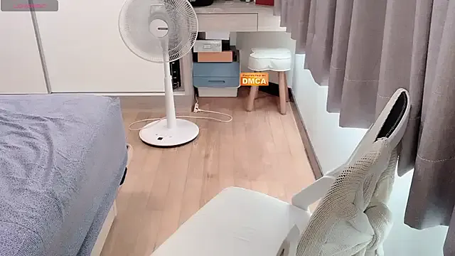 Offline tw_yaya on StripChat