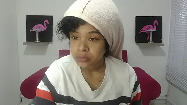 vainillaplaypussy on StripChat