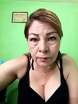 VANESSA__01 on StripChat