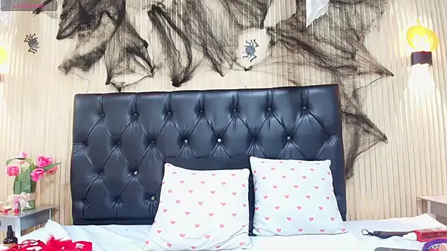 Offline Veronica_Tits on StripChat