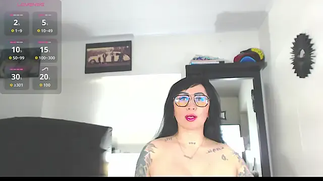 Freechat Vicky_hotmilf on StripChat