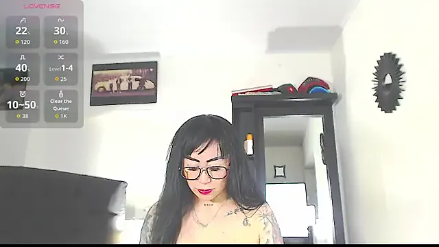 Freechat Vicky_hotmilf on StripChat