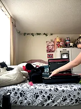 Offline VictoriaGerard_Pink on StripChat