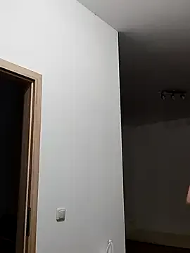 Offline VikaKing on StripChat