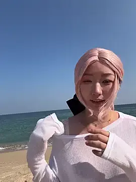 Offline winter11 on StripChat