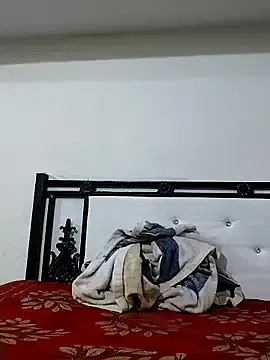 Offline Your-Rasmalai on StripChat