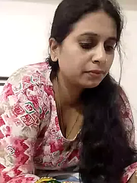 Offline Your-Rasmalai on StripChat